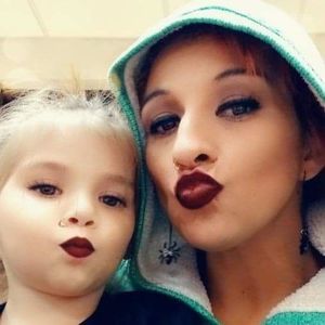 Meet your Posher, Edith